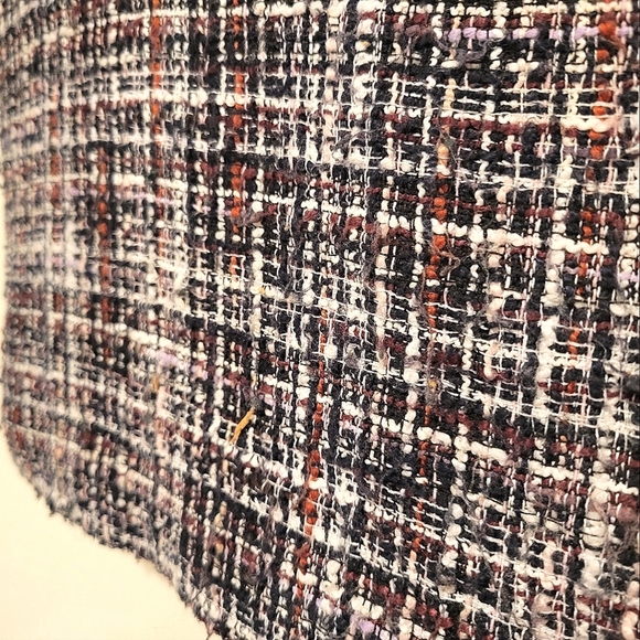 2/$18 Loft Plaid Tweed Red White Black Mini A-Line Pencil Skirt 8 GUC - Picture 7 of 10